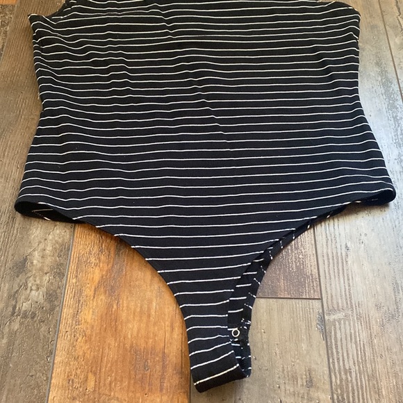 NWT bodysuit - Picture 5 of 6